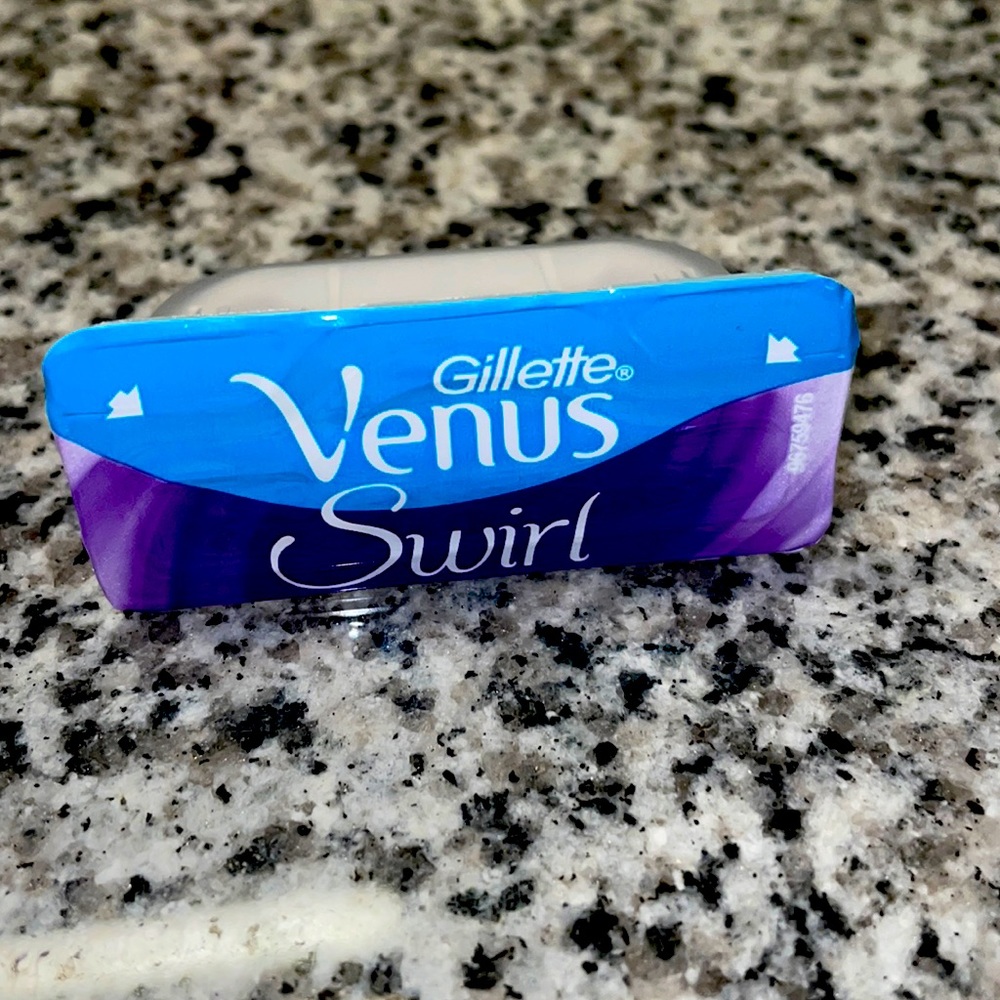 Gillette. Swirl.